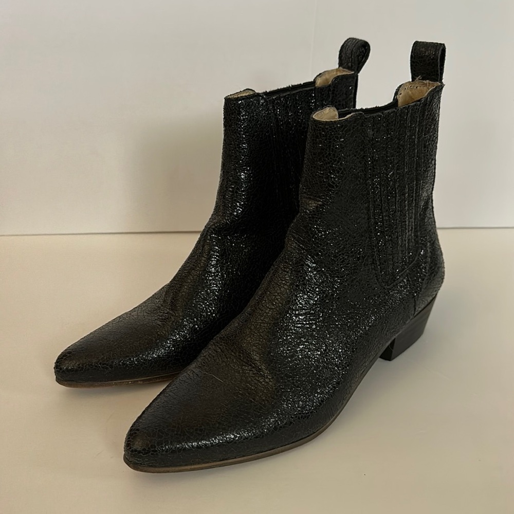 Ivylee Copenhagen black ankle boots